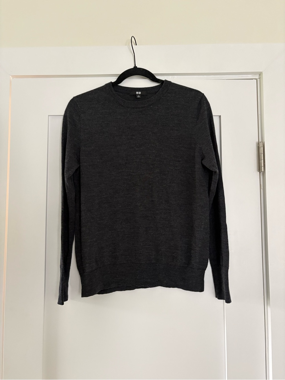 UNIQLO Pure New Wool Crewneck Sweater Gray Size Large